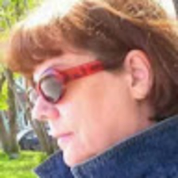 Meet your Posher, Rita - Picture 1 of 1